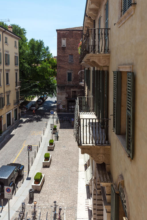 B&B Agli Scaligeri Verona Exterior photo